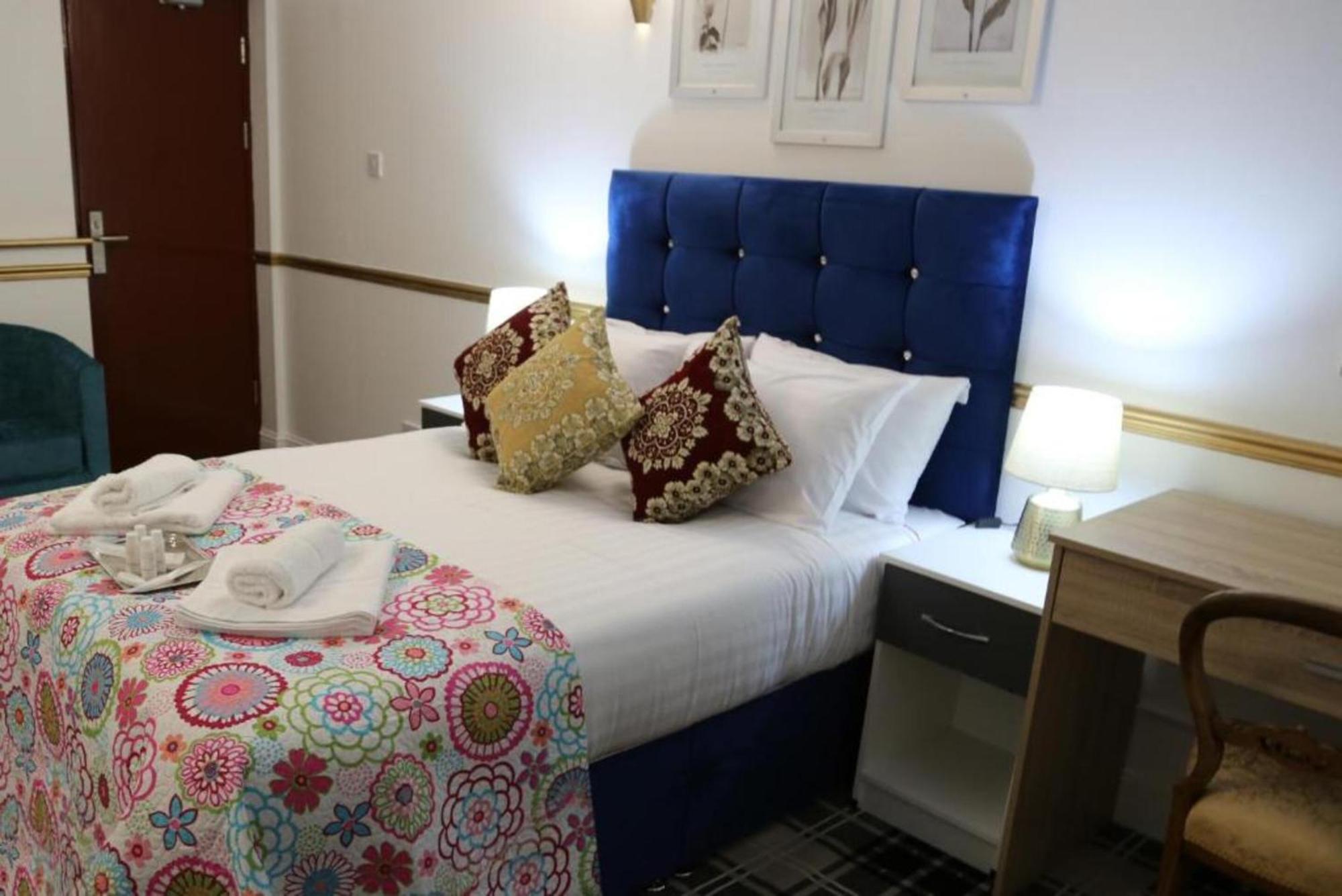 Oyo 4 Sisters Inn North Kyme ภายนอก รูปภาพ