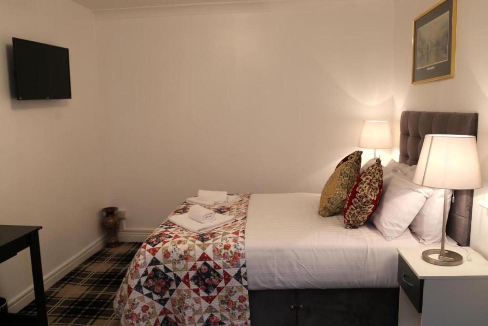 Oyo 4 Sisters Inn North Kyme ภายนอก รูปภาพ